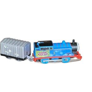 THOMAS Sodor Race Day + Cargo TrackMaster Motorized Train 2013 TESTED